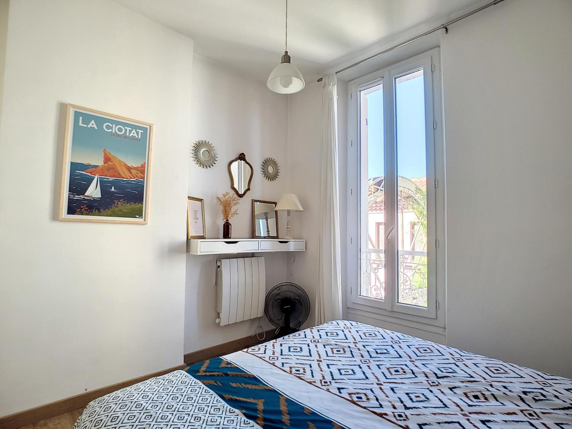 Apartment Casa Blue Sur Jolie Place Proche Du Vieux Port By Laconciergerie13 *