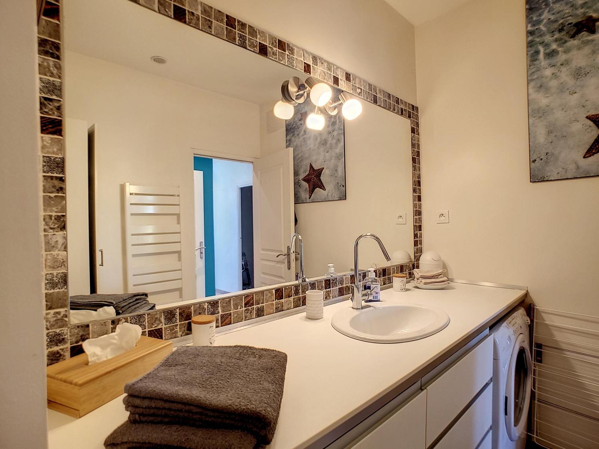 Casa Blue Sur Jolie Place Proche Du Vieux Port By Laconciergerie13 Apartment *